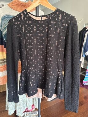 BCBGMAXAZRIA Black Lace Peplum Top – Size Small